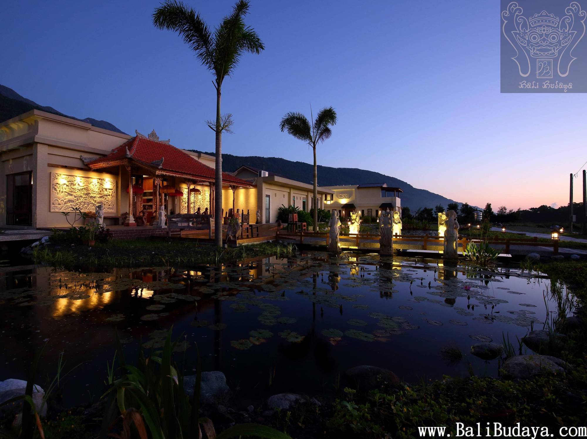 Bali Budaya Villa Hualien Eksteriør billede